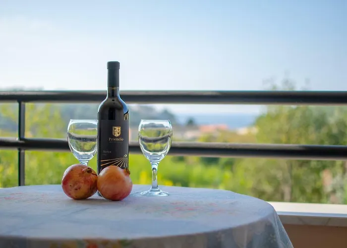 Irena With Bikes Included 아파트 풀라