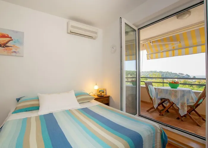 公寓 Irena With Bikes Included